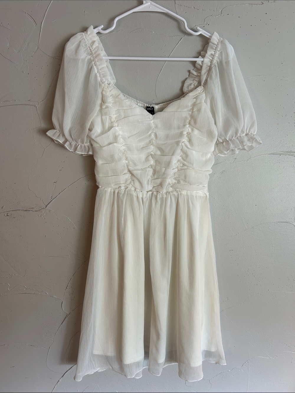 SHEIN Ivory Puffy Short Sleeve Mini Dress